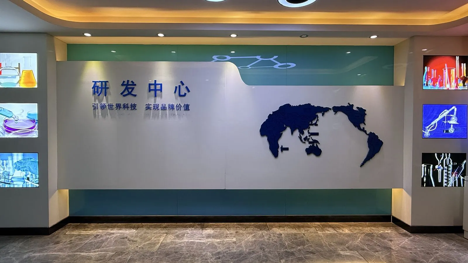 Vietnam Cosmetics Market 2026: Registration & OEM Guide